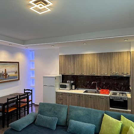Quartz Apartament Durres Exterior photo